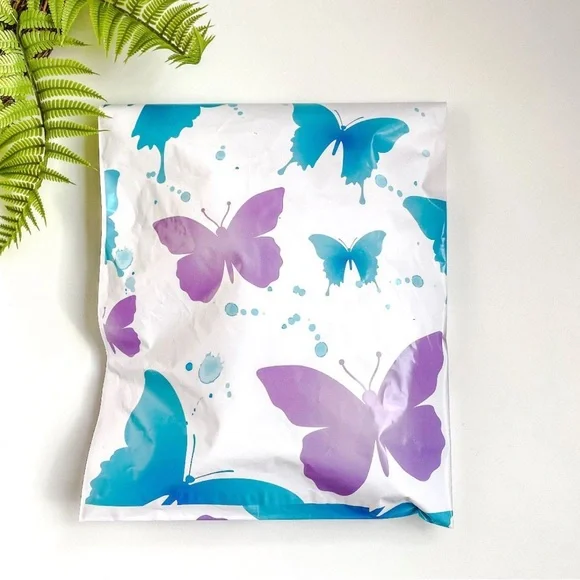 (25) 10x13 Butterflies Poly Mailers
