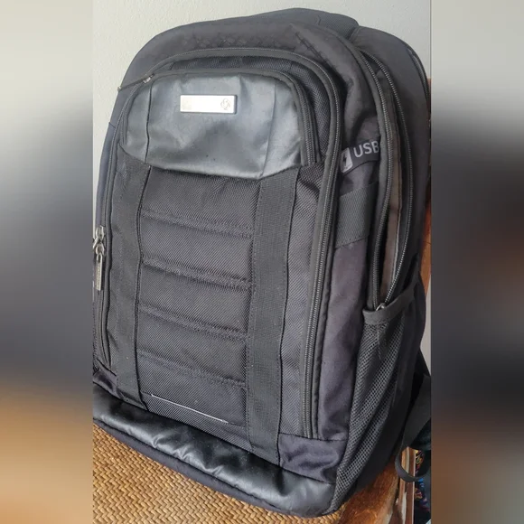 Carrier GSD Solid Black Tech Backpack
