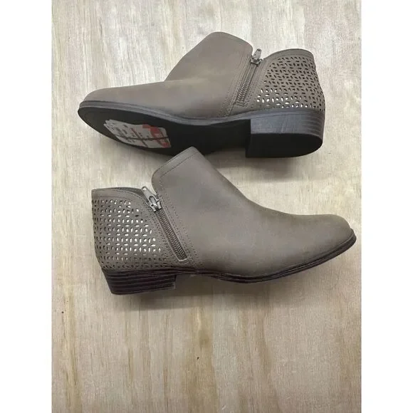Mia Kids Little/Big‎ Girl's Gilli Ankle Boots Slip-On Shoes Cognac Sz 5