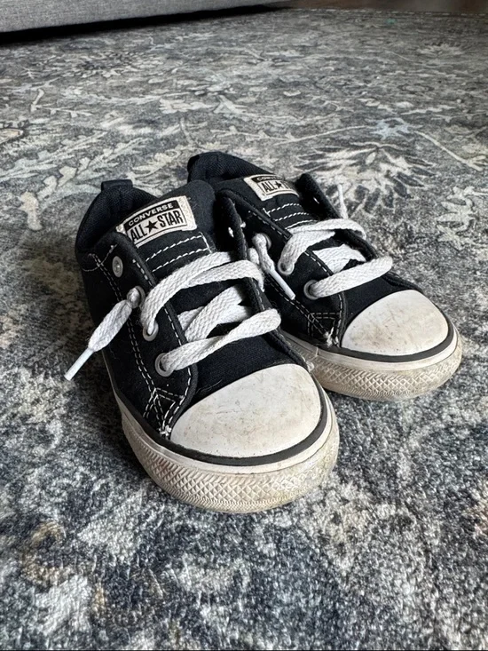 Converse Toddler Low-Top Sneakers