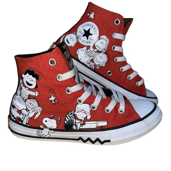 Converse Peanuts x Converse Chuck Taylor All Star Kids Hightop Sneakers Size 1