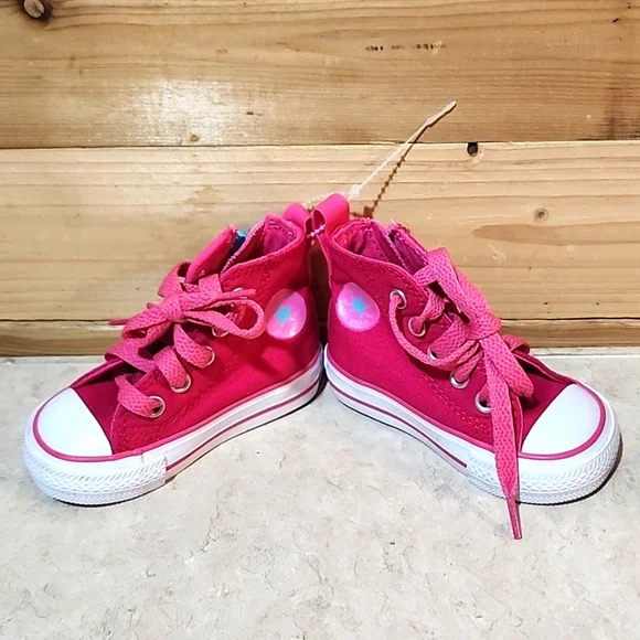 Toddlers Converse Sneakers size 3t