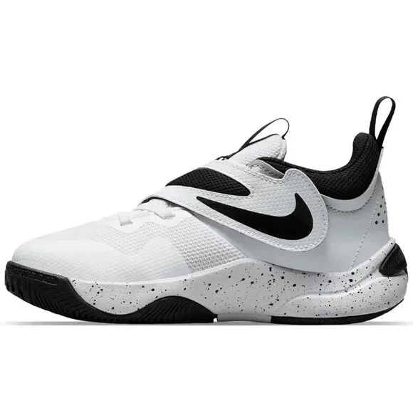 NWT Nike Team Hustle D 11 (PS) Pre School DV8994-100 (White/Black), Size 3 KIDS