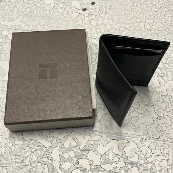 Trafalagar Wallet with Clip