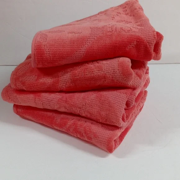 NEW Kassafina Hand Towels Set Of 4 Coastal Coral