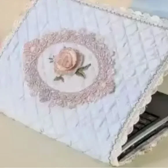Quilted Laptop Cover with Floral Design