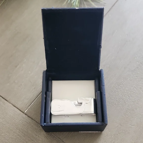 Vineyard Vines Sterling Whale Money Clip