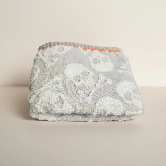 Caro Home Halloween Skull‎ Crossbones Hand Towel Gray White Orange Cotton Goth