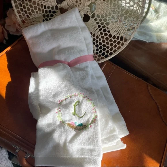 NWT “L” Set of 2 Monogrammed Spring Hand Towels