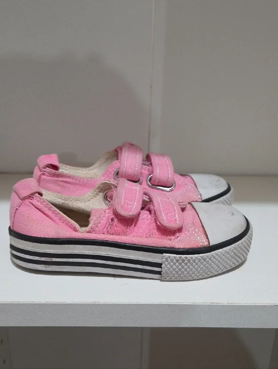 Converse Pink Canvas Velcro Kids Sneakers