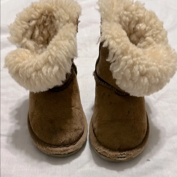 Ugg brown toddler boots