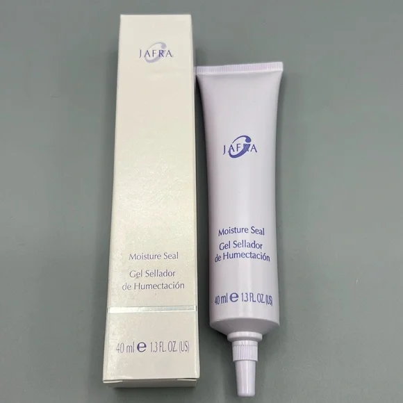 Vintage Jafra Moisture Seal for Extra Dry Skin & Extreme Dry Weather Conditions
