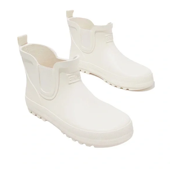 NWT Cotton On Rain Boots | Dark Vanilla