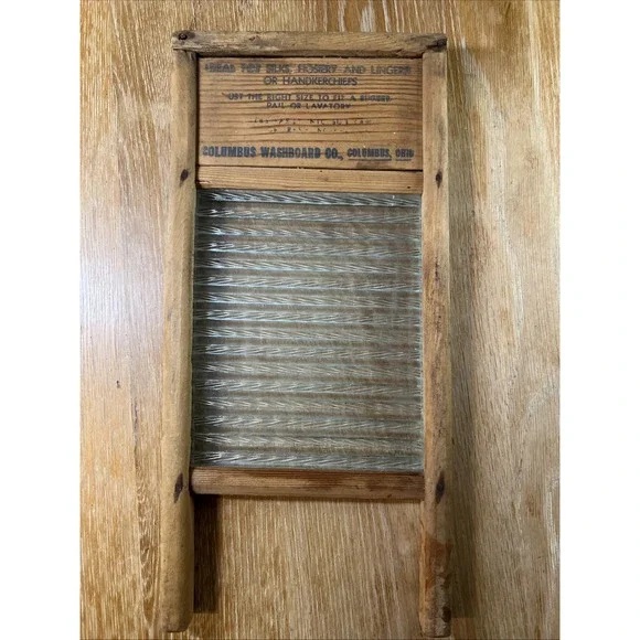 Vintage Columbus Washboard Co. Dubl Handi 18