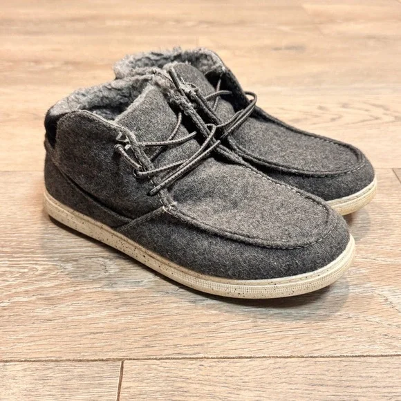Falls Creek Boys Kids Auggie Gray Faux Fur‎ Lined Chukka Boots Size 3