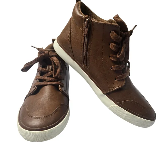 Wonder Nation boys' casual hi-top shoes