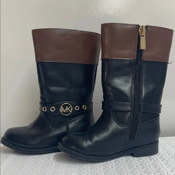 Michael Michael Kors Black and Brown Leather Emma Derby Boots Size 6
