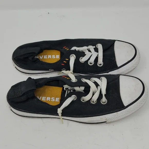 Converse Kids Size 6 Black and White Canvas Sneakers