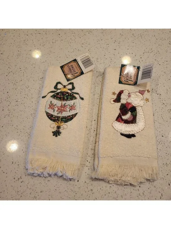 NWT Cannon Victorian Vintage Fingertip Towel Ivory Christmas Ornament Santa