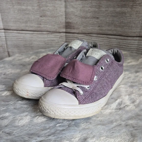 Converse Purple/White Sneakers, Girls 4, Great Condition
