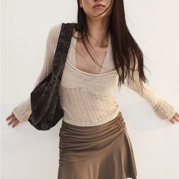 H&M DOUBLE-LAYERED LADDER-STITCH-LOOK TOP size S