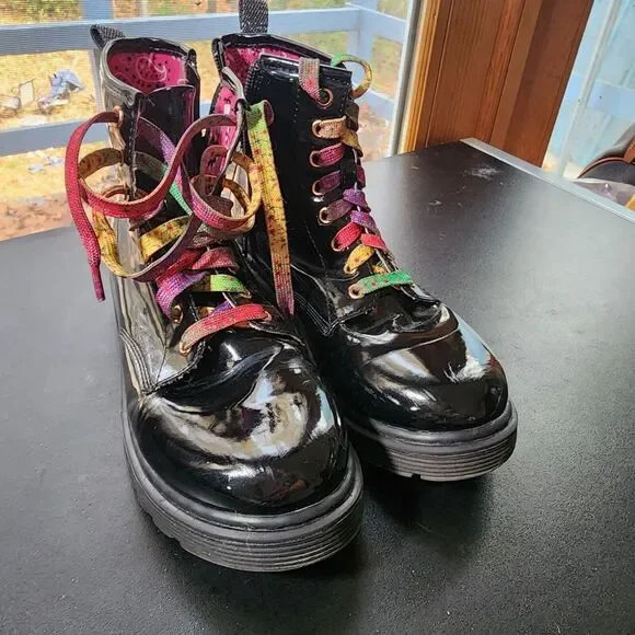 Skechers Woman Girls Teen Spirit 6 Eye Padded Collar Sz 4 Rainbow Laces‎ 90s