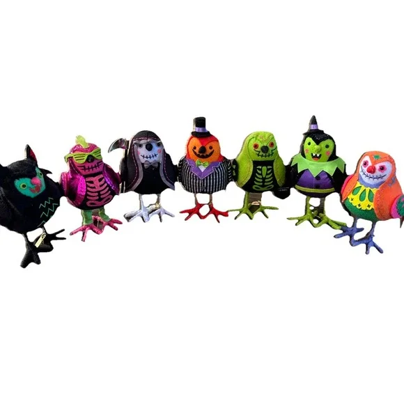 Target 2024 Hyde & EEK! Featherly Friends Halloween Fabric Birds SET‎ OF 7