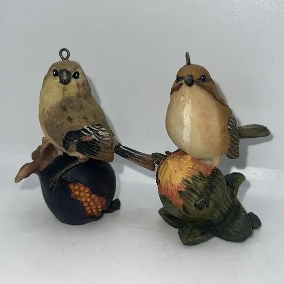 Vintage Sparrow‎ & Songbird Detailed Birds Bird Figurines Resin Decor Ornaments