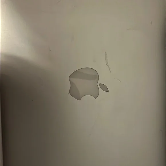 Apple Silver Device