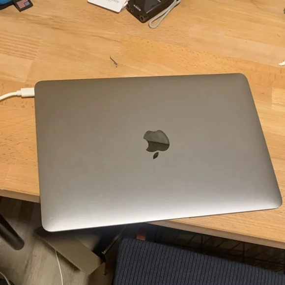 Apple MacBook Silver Laptop with Sleek Design