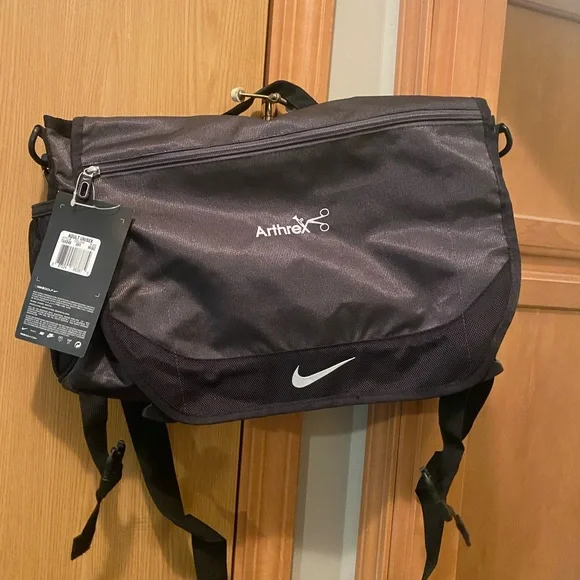 Nike Black Laptop with Sleek Design and Durable Build