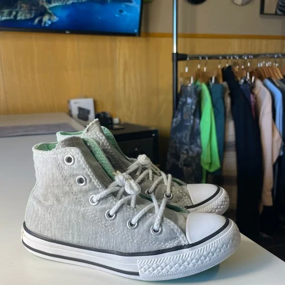 Kids Converse Canvas Chuck Taylor All Star High Top Gray Sneakers