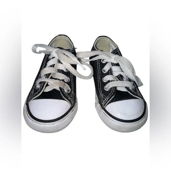 Converse Chuck Taylor All Star low-top sneakers Kids Size 5 Black
