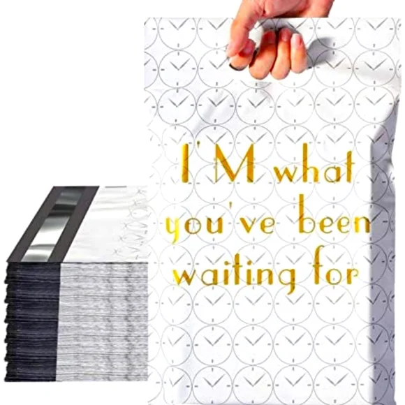 - Bundled 5 Poly Mailers with saying