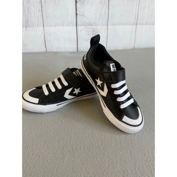 Converse Star Player 76 Kids Sneakers Black White Leather A08477C Size 11 Youth