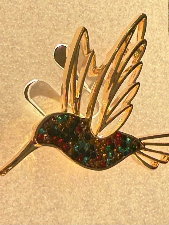 Fashion Jewelry Gold Hummingbird Pin with Multicolor Gems Brooch