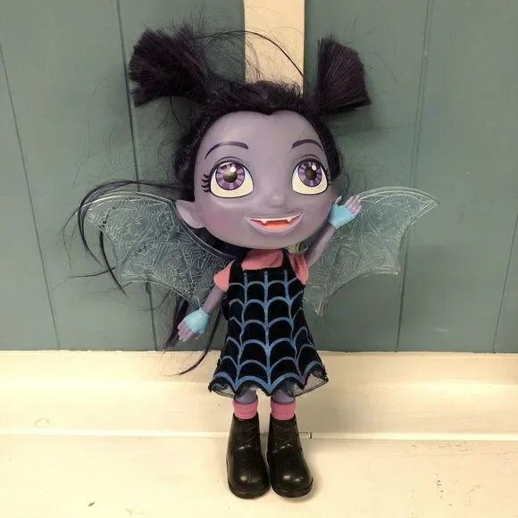 Disney‎ Parks Vampirina Bat-tastic Talking Doll & Wings Light Up Retired