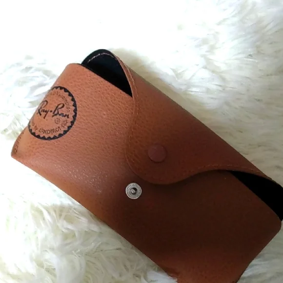Ray-Ban Brown Leather Glasses Case