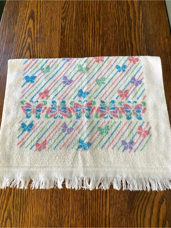 Vintage Cannon Multicolor Pastel Butterfly Hand Towel 1970s / 1980s