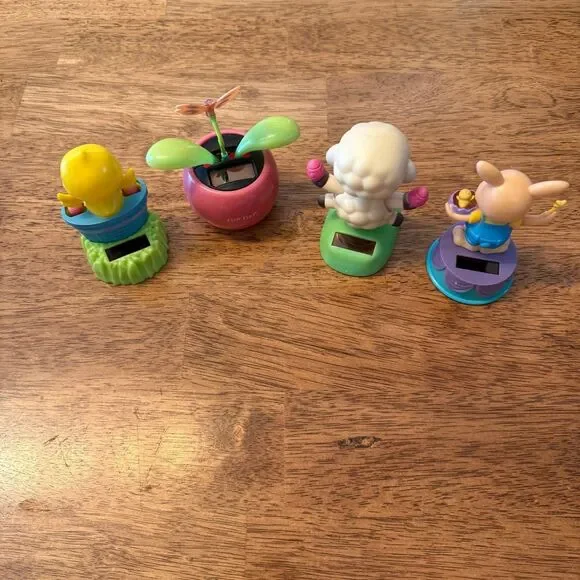 Solar‎ toy dancing lot bundle of 4 Easter bundle