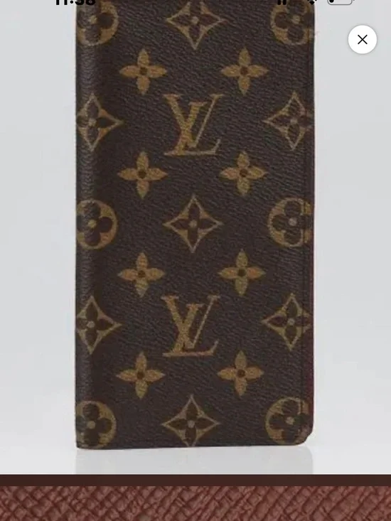 Louis Vuitton Monogram Canvas wallet in Brown and Gold