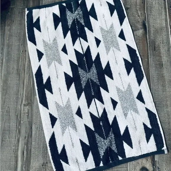 Wrangler Western Aztec Southwest Gray Hand Towel