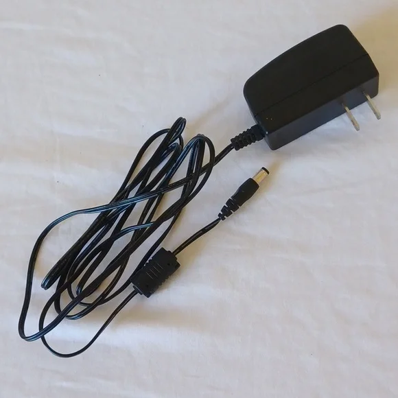 Ubee AC Switching Adapter DSA-12G-12AUS 12V for Wireless Router Cable DSL Modem