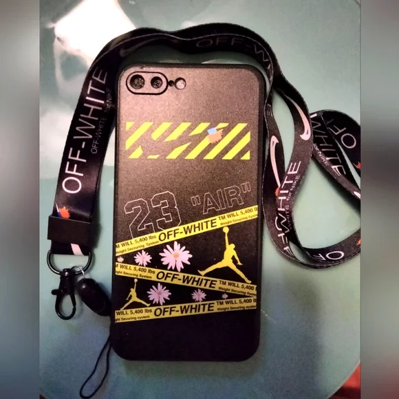 OFF WHITE Iphone 7plus case and lanyard