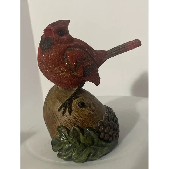 red cardinal bird figurine On Acorn‎