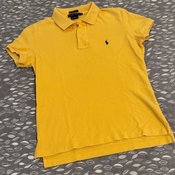 RALPH LAUREN Girl’s Yellow Polo Shirt, size Medium