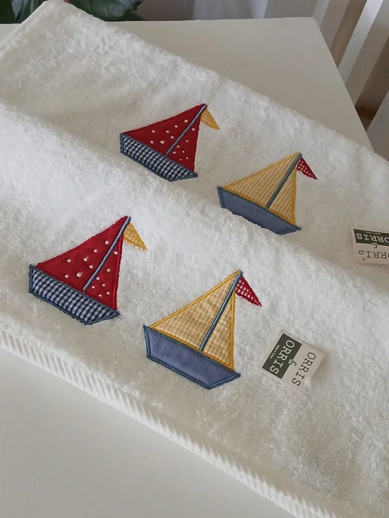White Red Blue Yellow Gingham Sailboats Terrycloth Hand Towels 19x30