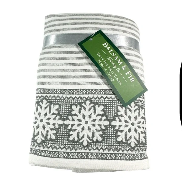 NEW Balsam Fir CHRISTMAS/WINTER GRAY & WHITE SNOWFLAKE HAND TOWELS Set/2
