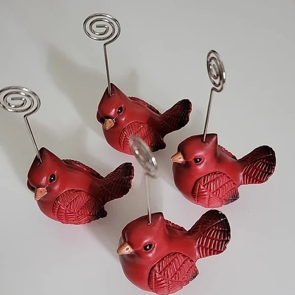 New 4 Cardnal Resin Bird Holiday Card Holder Set