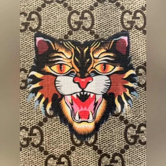 Authentic 100% NEW Multi Gucci supreme GG Tiger Patch iPhone 8 case.24 0326185